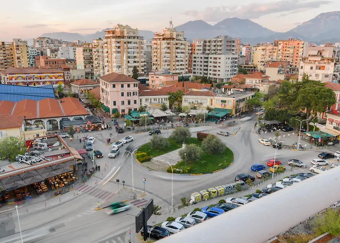 Terrace Cityscape 2 Lejlighed Tirana